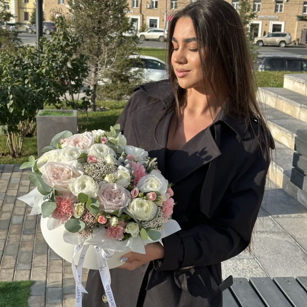 НЕЖНЫЕ ОБЪЯТИЯ